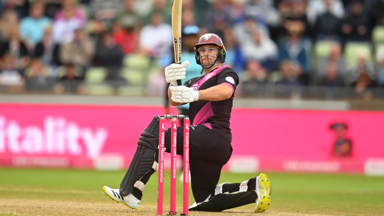 Somerset's Dickson and Rew Lead Charge against Surrey to Secure Blast Final Spot