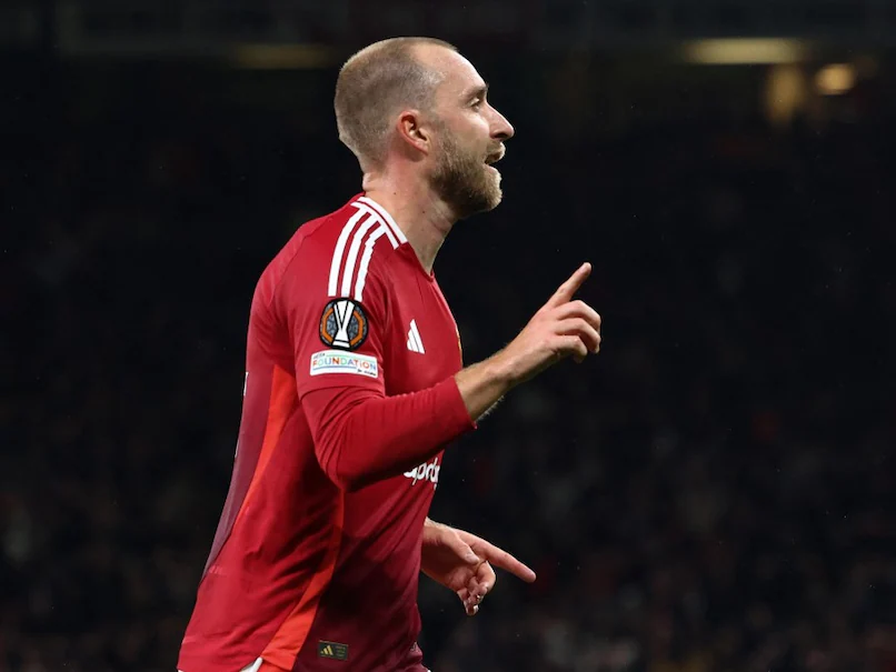 Frustrated Erik Ten Hag Bemoans Costly Error in Manchester United's Europa League Draw Against Twente