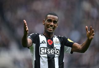 Arsenal talks cited as Newcastle United line up replacement for Alexander Isak: report